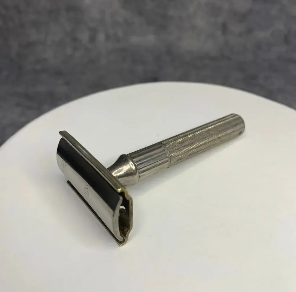 Gillette Fat Handle Double Bladed Safety Razor, WWII Era, 1940's, Vintage, Deco